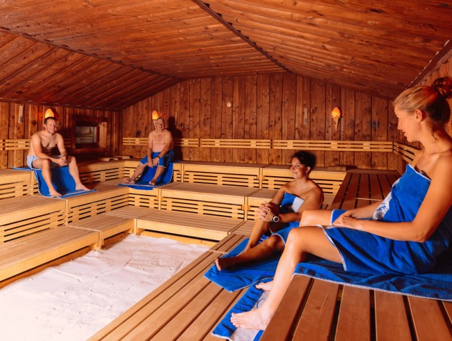 Wellness in der Erlebnistherme Amadé © Therme Amadé